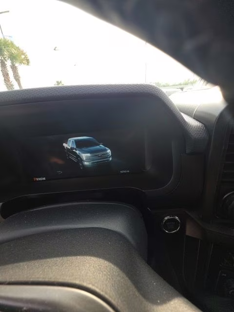 2024 Oxford White Ford F-150 XLT 4X4 Truck