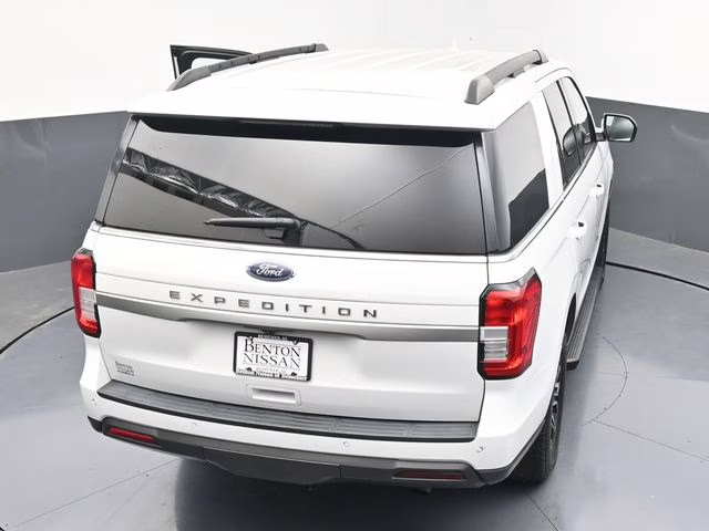 2023 Oxford White Ford Expedition XL 4X4 SUV