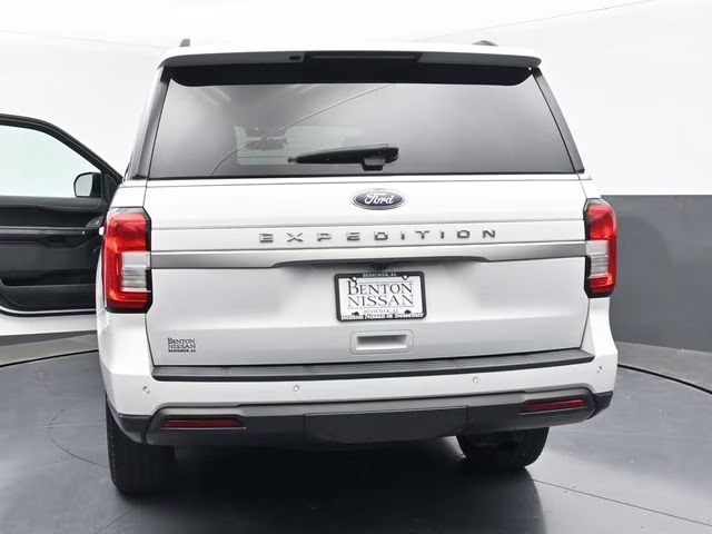 2023 Oxford White Ford Expedition XL 4X4 SUV