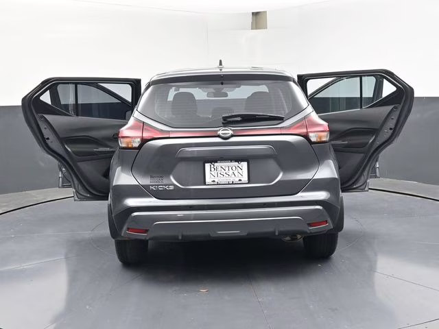 2024 Gun Metallic Nissan Kicks S FWD SUV