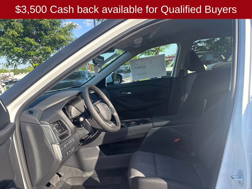 2026 Everest White Pearl Tricoat Nissan Rogue SV FWD SUV