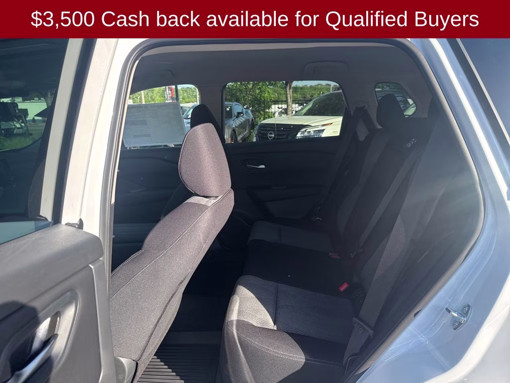 2026 Everest White Pearl Tricoat Nissan Rogue SV FWD SUV