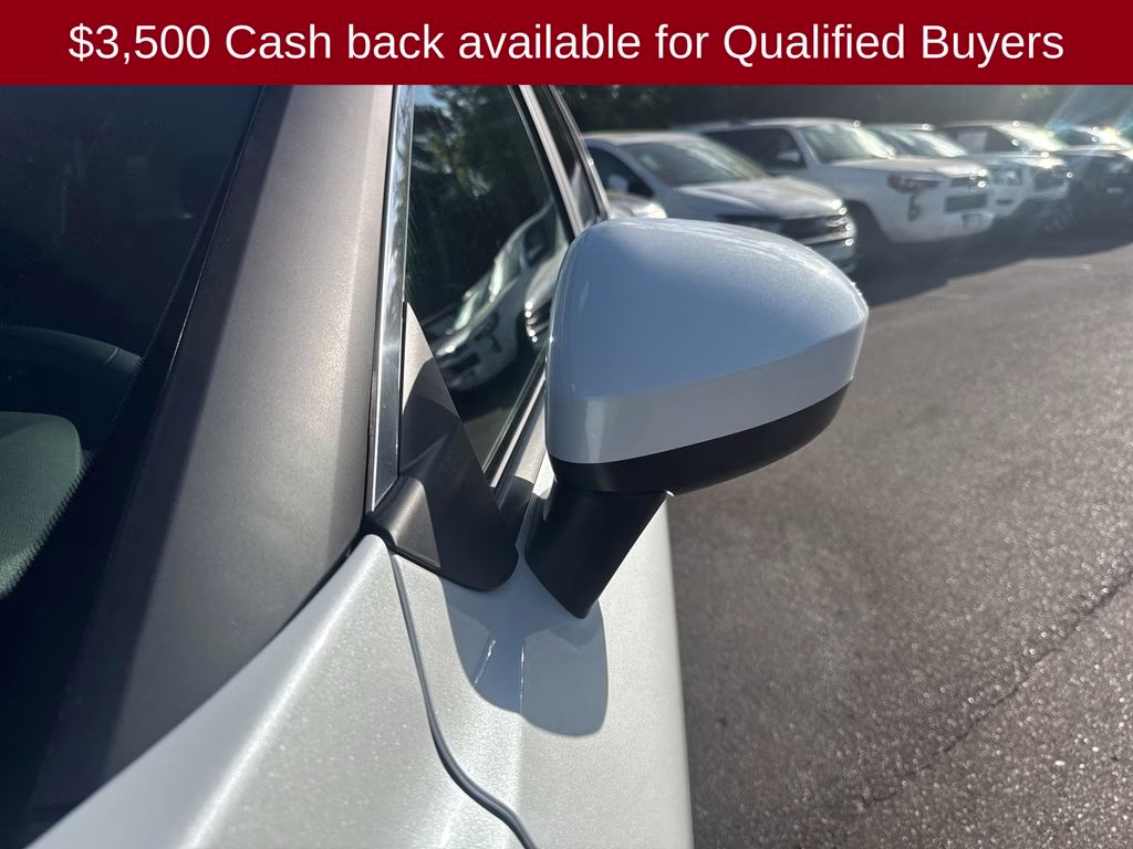 2026 Everest White Pearl Tricoat Nissan Rogue SV FWD SUV