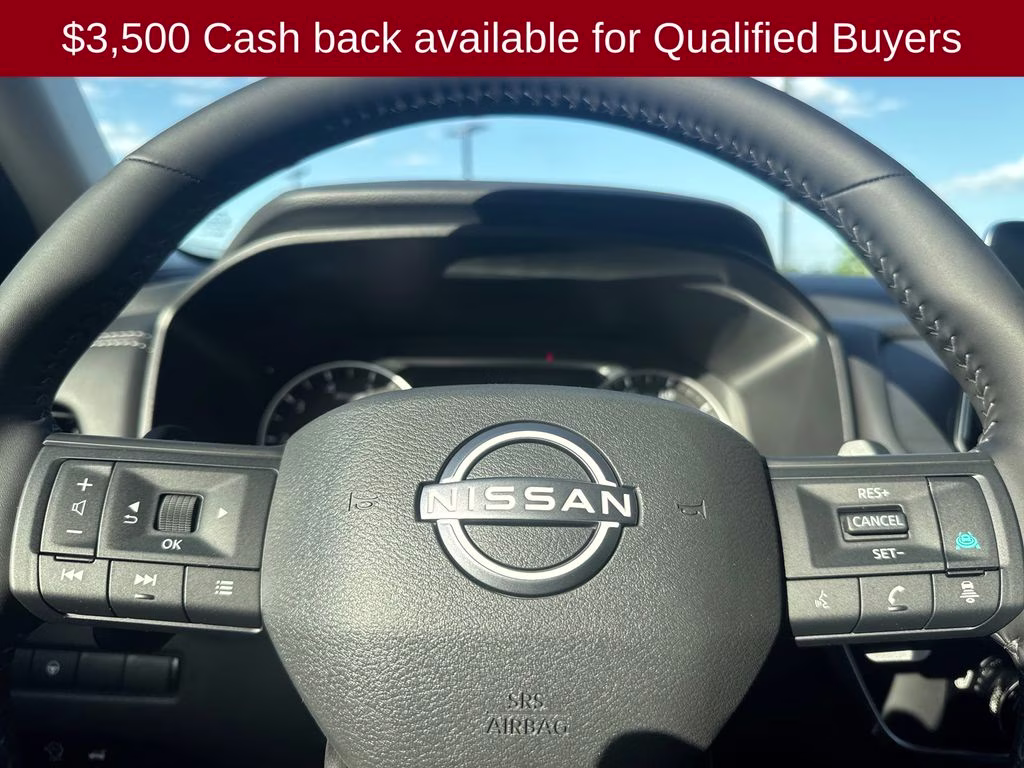 2026 Everest White Pearl Tricoat Nissan Rogue SV FWD SUV