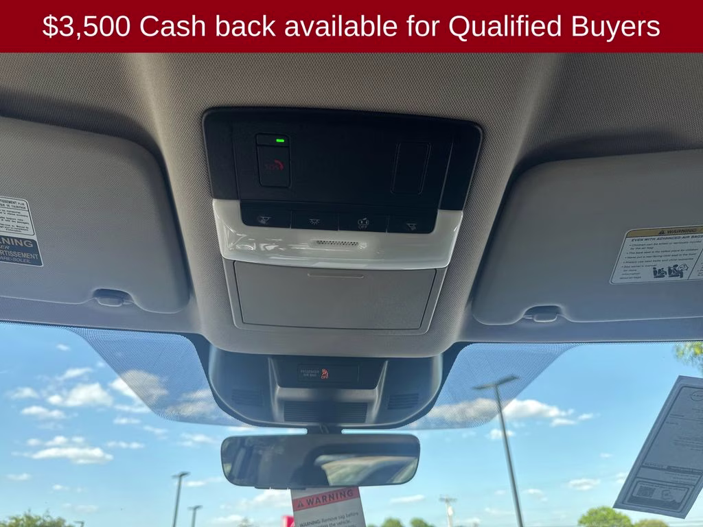 2026 Everest White Pearl Tricoat Nissan Rogue SV FWD SUV