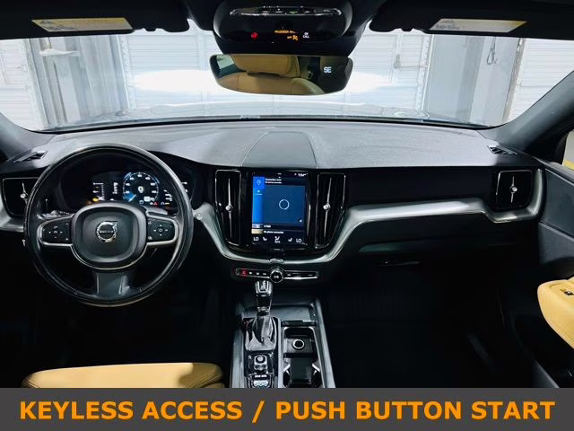 2019 Denim Blue Metallic Volvo XC60 T5 Momentum FWD SUV