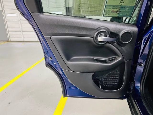 2022 Blu Venezia (Blue Metallic) FIAT 500X Pop AWD SUV