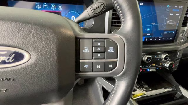 2024 White Metallic Ford F-350SD Lariat 4X4 Truck