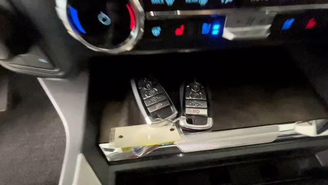 2024 White Metallic Ford F-350SD Lariat 4X4 Truck