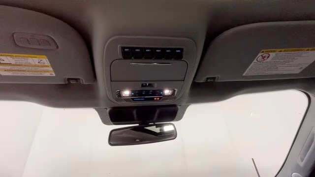 2024 White Metallic Ford F-350SD Lariat 4X4 Truck