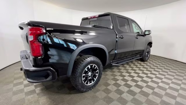 2022 Black Chevrolet Silverado 1500 ZR2 4X4 Truck