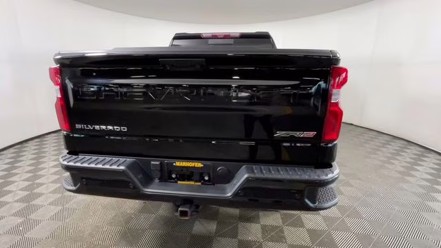 2022 Black Chevrolet Silverado 1500 ZR2 4X4 Truck