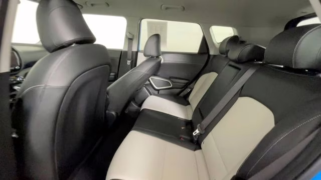 2023 Surf Blue w/Black Roof Kia Soul GT-Line FWD Hatchback