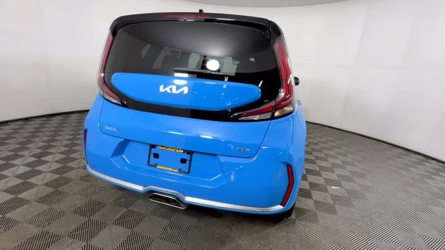 2023 Surf Blue w/Black Roof Kia Soul GT-Line FWD Hatchback