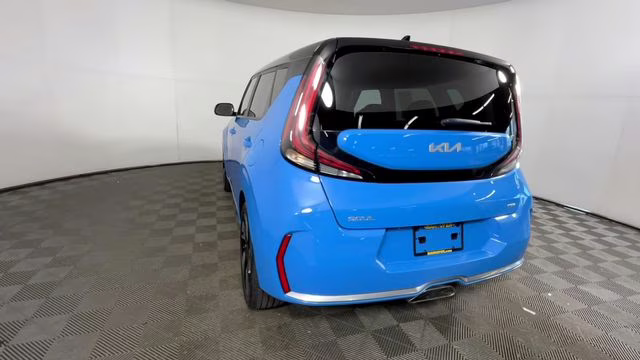 2023 Surf Blue w/Black Roof Kia Soul GT-Line FWD Hatchback