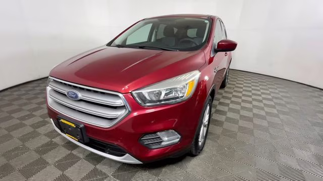 2017 Ruby Red Metallic Ford Escape SE FWD SUV