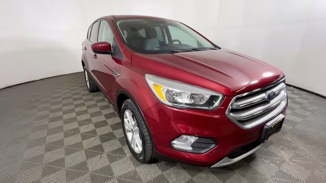 2017 Ruby Red Metallic Ford Escape SE FWD SUV