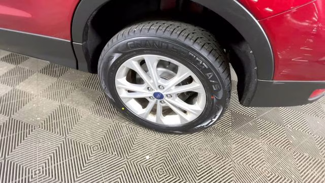 2017 Ruby Red Metallic Ford Escape SE FWD SUV