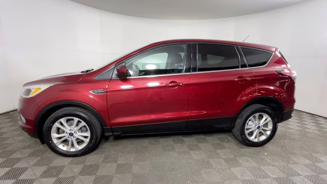 2017 Ruby Red Metallic Ford Escape SE FWD SUV