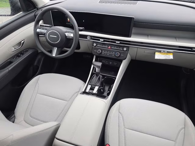 2026 Phantom Black Hyundai Tucson SE AWD SUV
