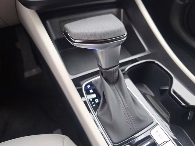 2026 Phantom Black Hyundai Tucson SE AWD SUV