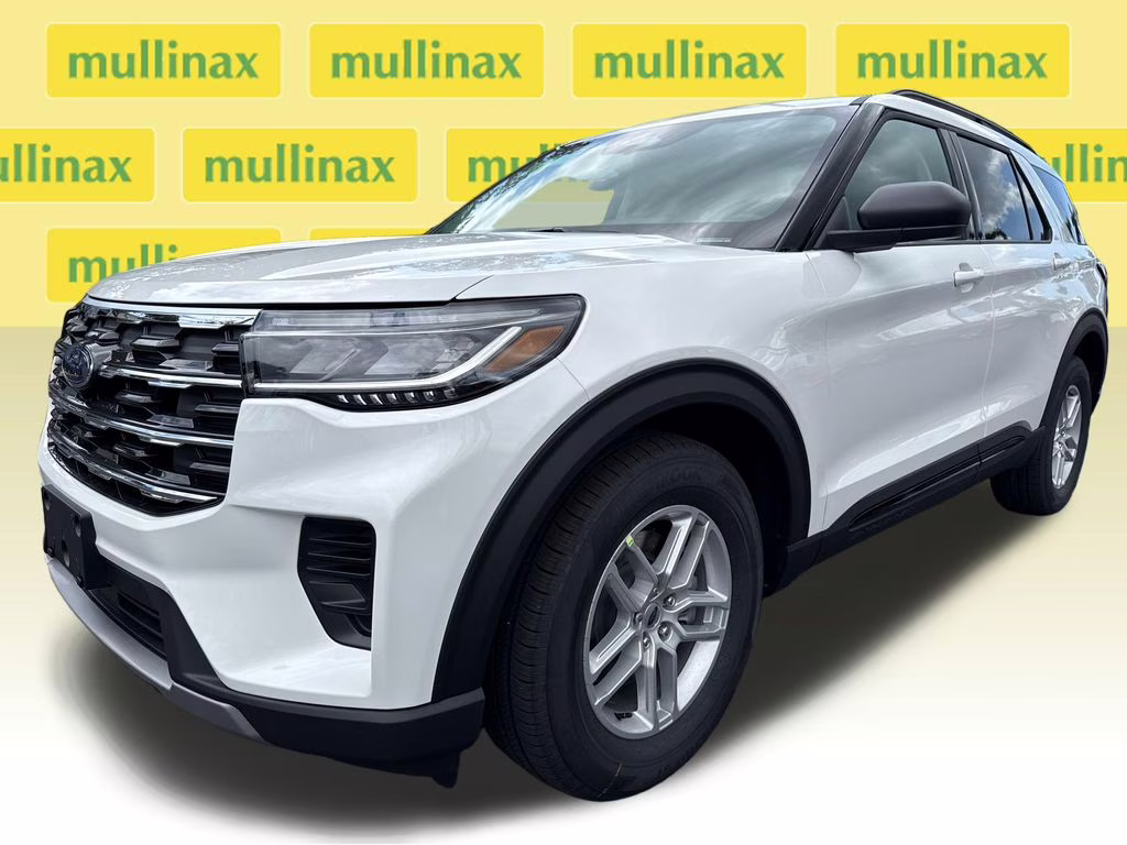 2026 Star White Metallic Tri-Coat Ford Explorer Active RWD SUV