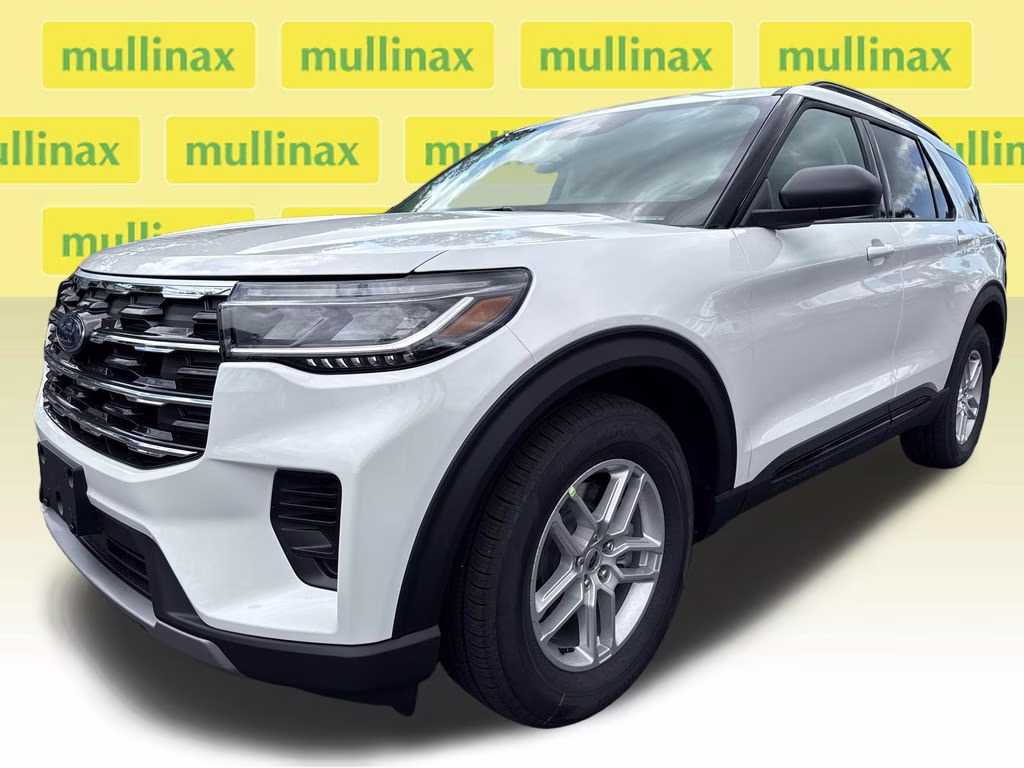 2026 Star White Metallic Tri-Coat Ford Explorer Active RWD SUV
