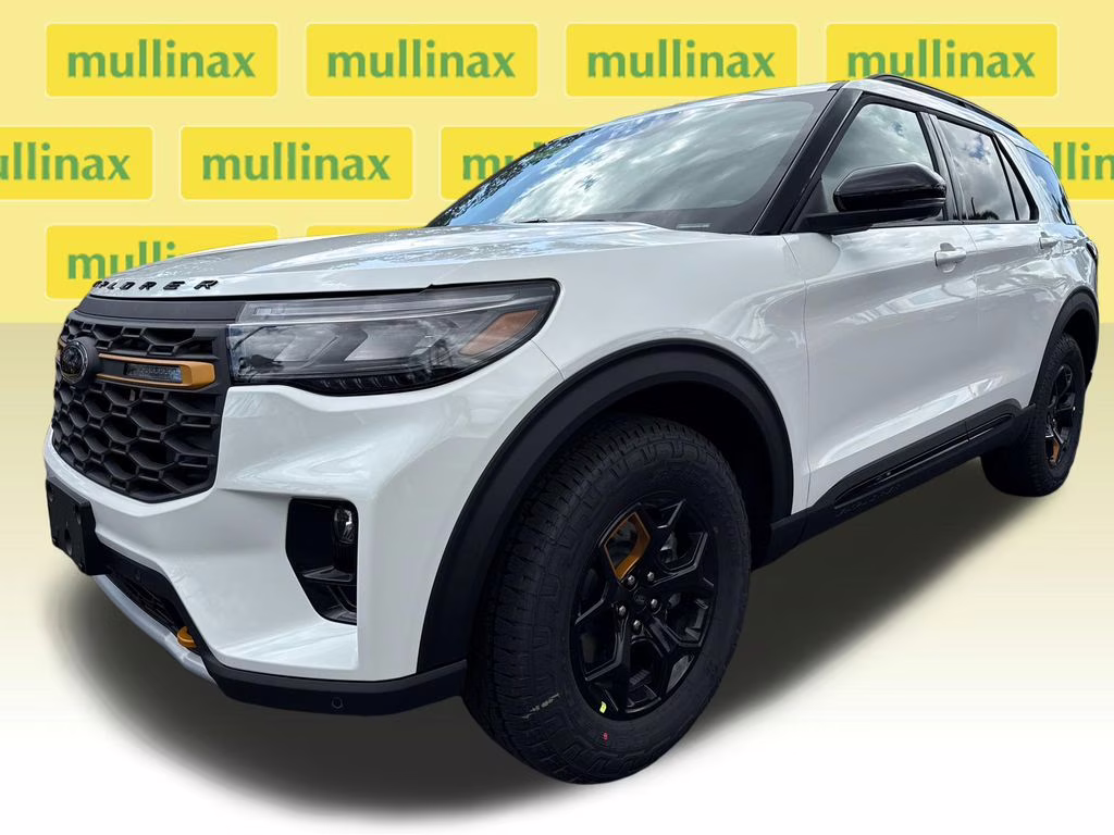 2026 Star White Metallic Tri-Coat Ford Explorer Tremor 4X4 SUV