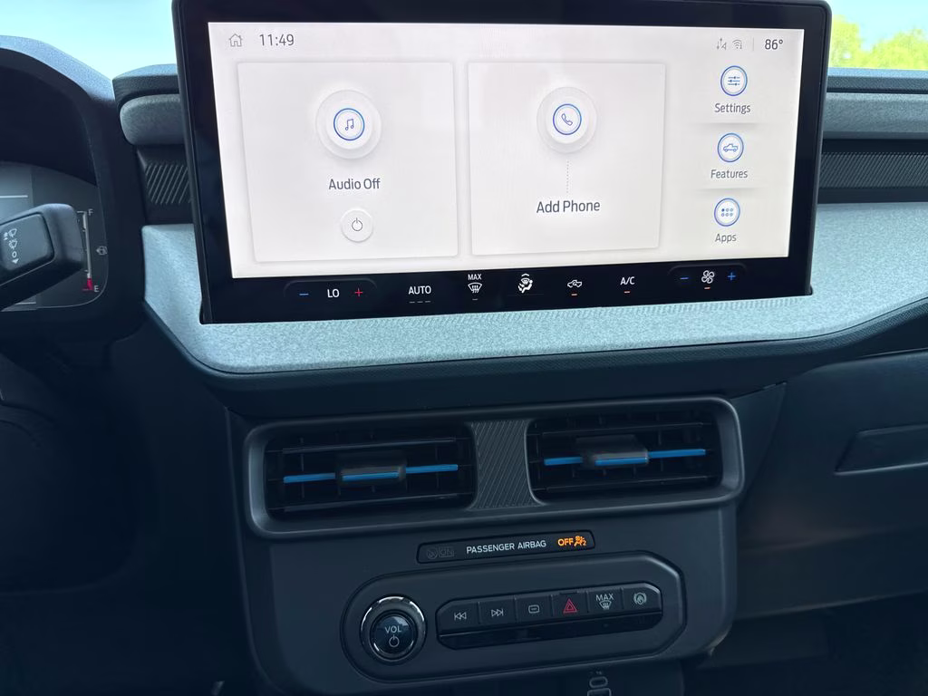 2026 Oxford White Ford Maverick XLT FWD Truck
