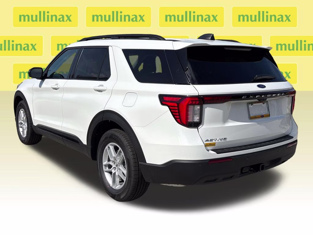 2026 White Ford Explorer Active RWD SUV