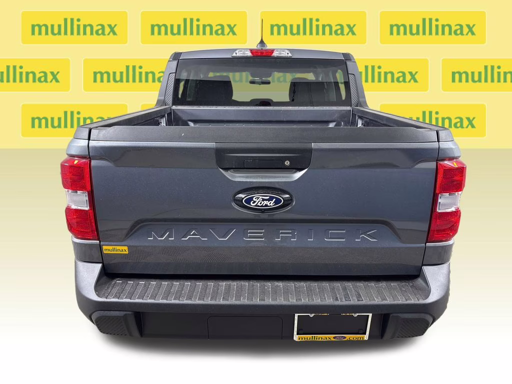 2026 Carbonized Gray Metallic Ford Maverick XL FWD Truck