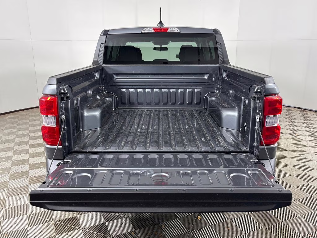 2026 Carbonized Gray Metallic Ford Maverick XLT FWD Truck