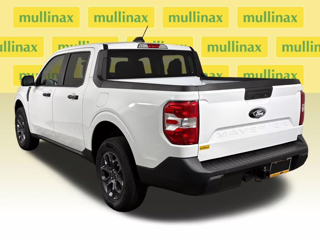 2026 Oxford White Ford Maverick XLT FWD Truck