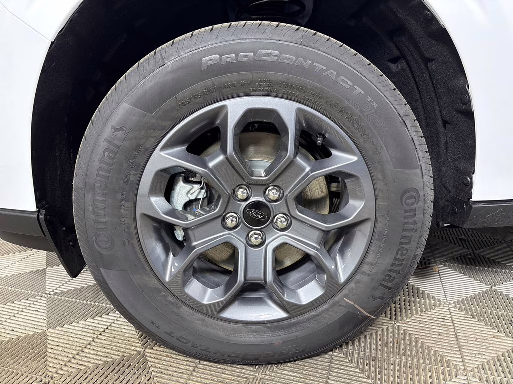 2026 Oxford White Ford Maverick XLT FWD Truck