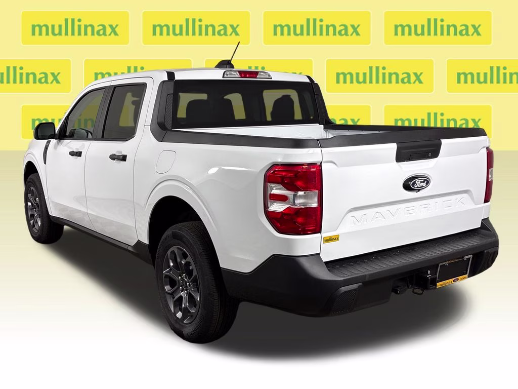 2026 Oxford White Ford Maverick XLT FWD Truck