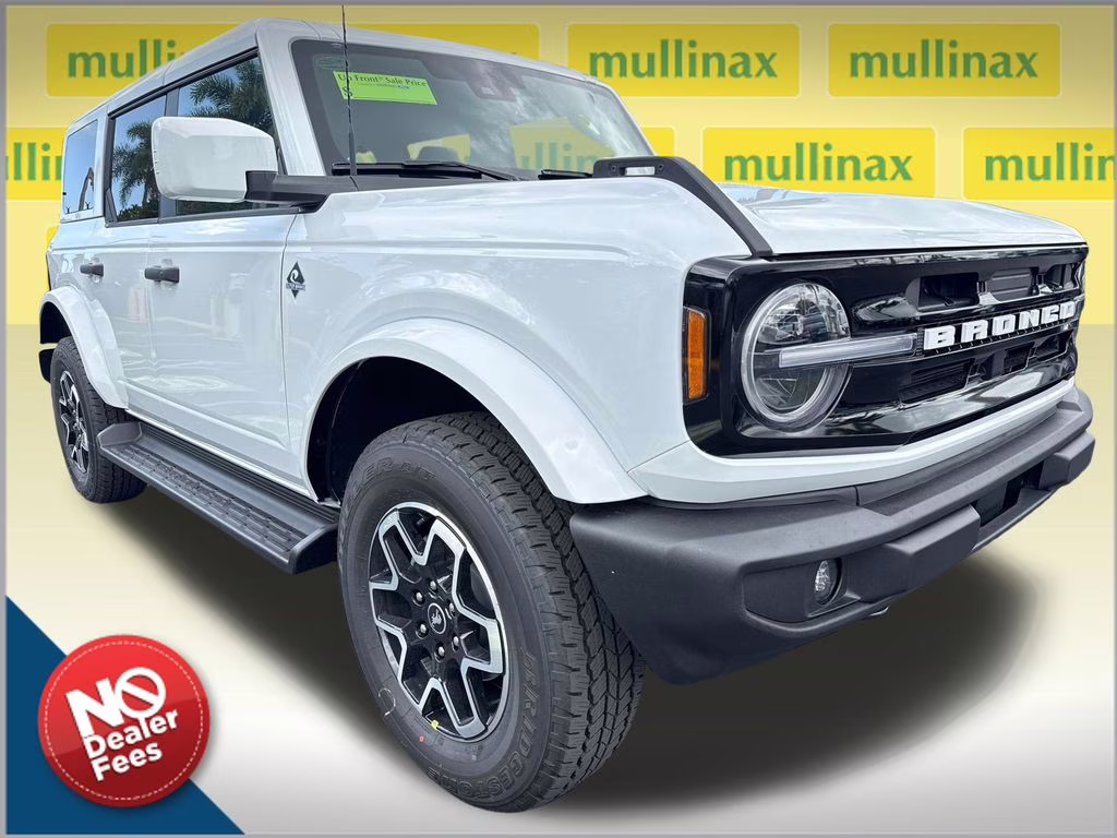 2026 Oxford White Ford Bronco Outer Banks 4X4 SUV