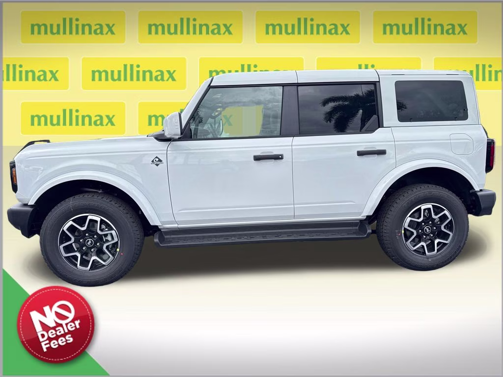 2026 Oxford White Ford Bronco Outer Banks 4X4 SUV