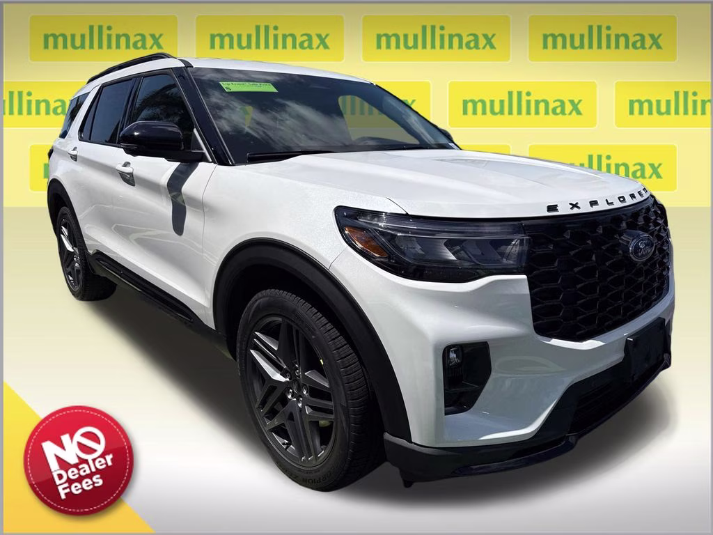 2026 Star White Metallic Tri-Coat Ford Explorer ST RWD SUV