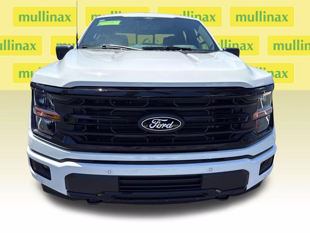 2026 Oxford White Ford F-150 XLT 4X4 Truck