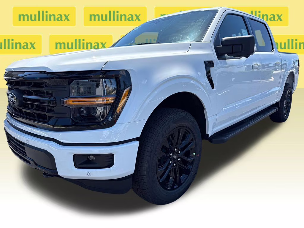 2026 Oxford White Ford F-150 XLT 4X4 Truck