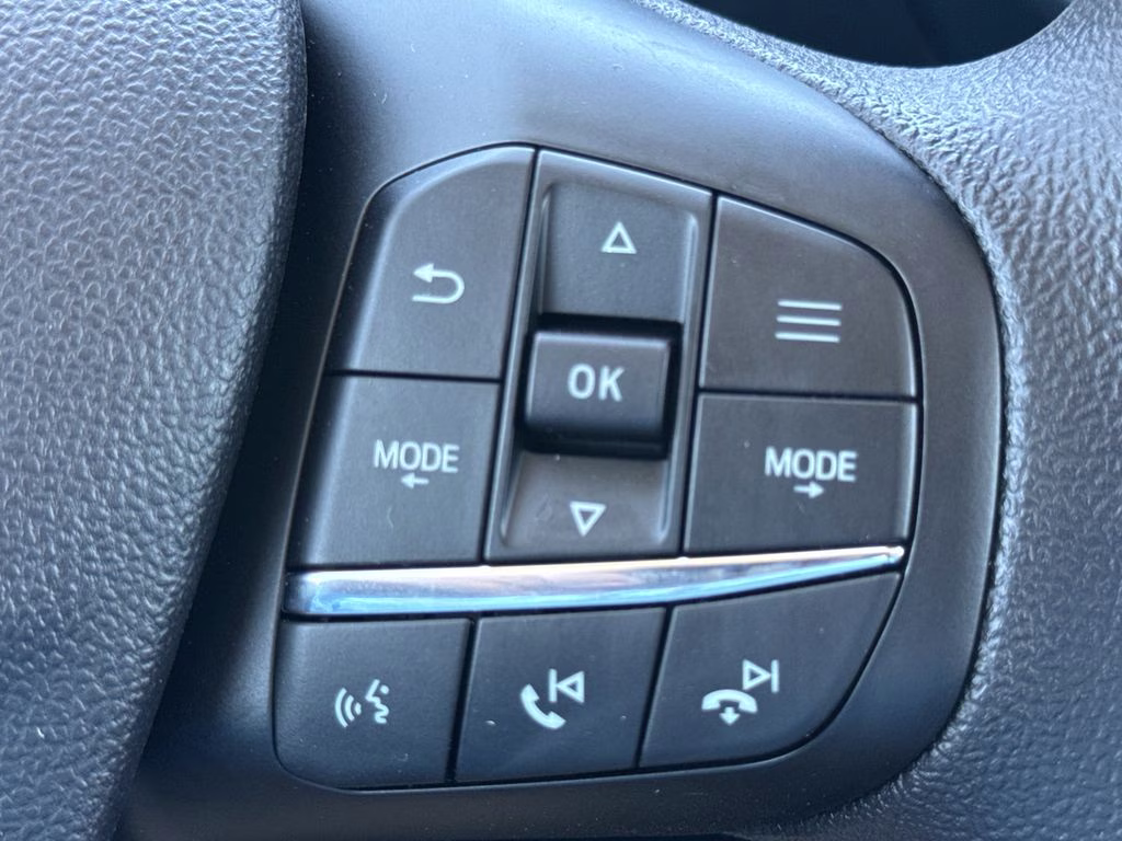 2026 Oxford White Ford Maverick XLT FWD Truck