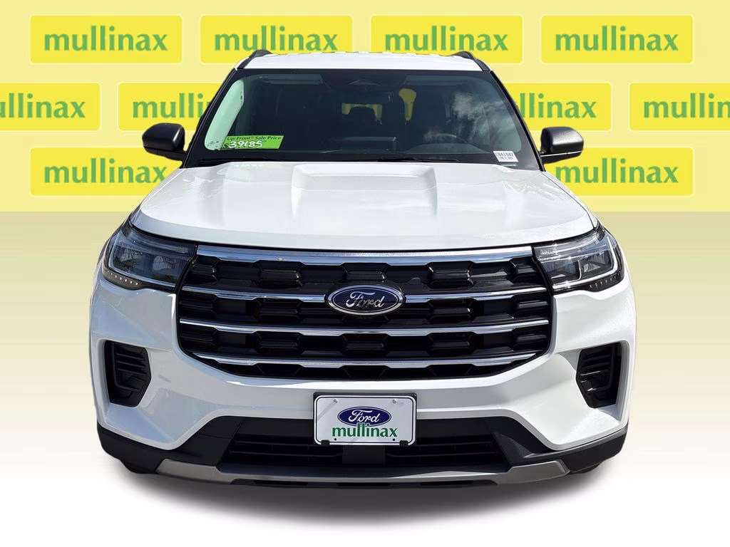 2026 White Ford Explorer Active RWD SUV