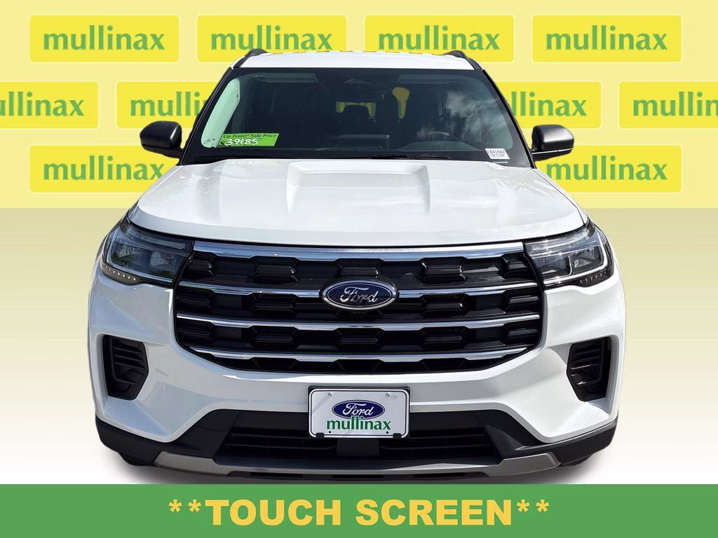 2026 Star White Metallic Tri-Coat Ford Explorer Active RWD SUV