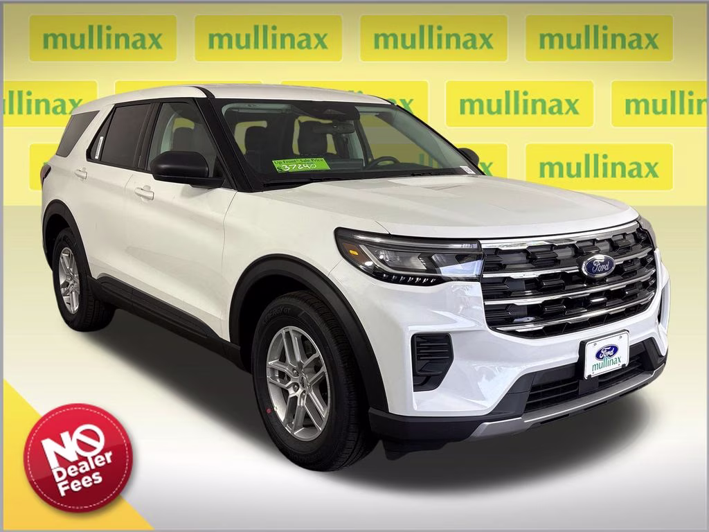 2026 Star White Metallic Tri-Coat Ford Explorer Active RWD SUV