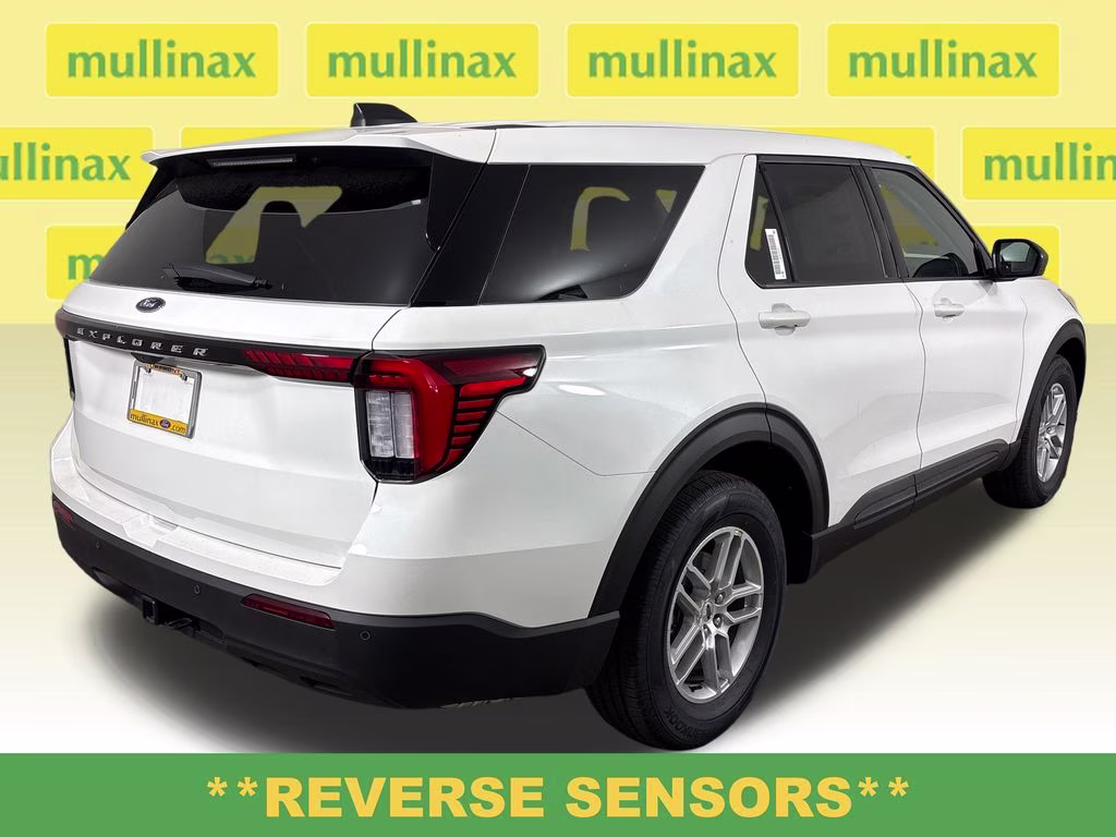 2026 Star White Metallic Tri-Coat Ford Explorer Active RWD SUV