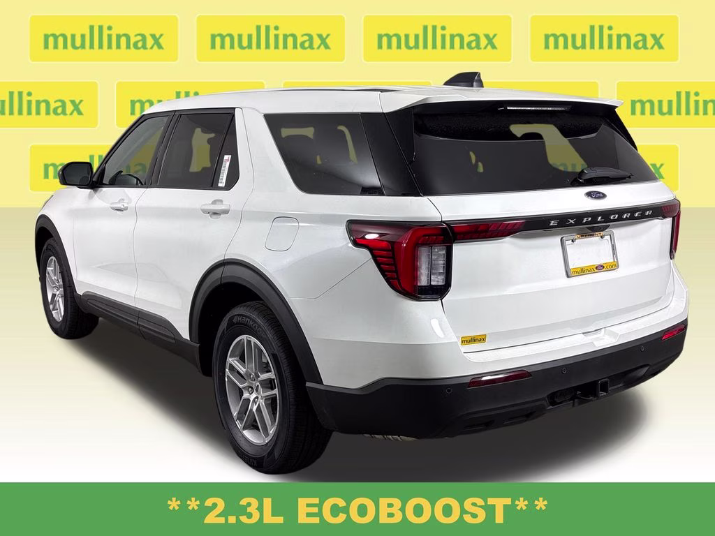 2026 Star White Metallic Tri-Coat Ford Explorer Active RWD SUV