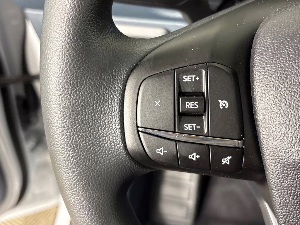 2026 Oxford White Ford Maverick XLT FWD Truck