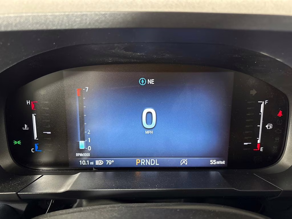 2026 Oxford White Ford Maverick XLT FWD Truck