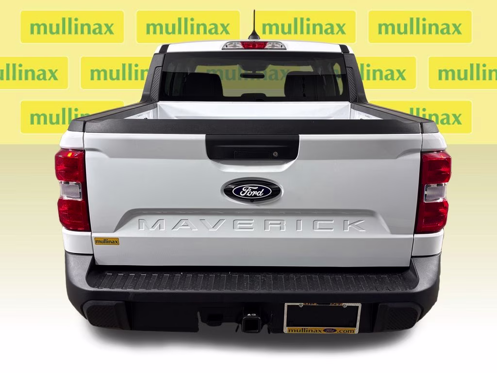 2026 Oxford White Ford Maverick XLT FWD Truck