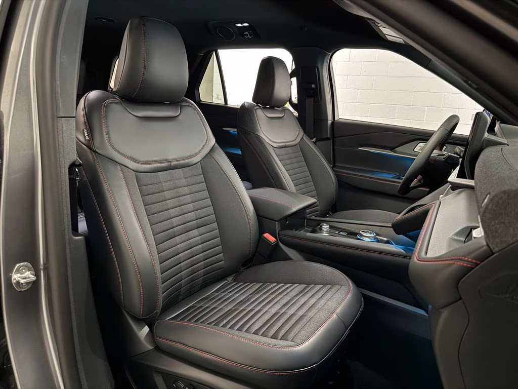 2026 Carbonized Gray Metallic Ford Explorer ST-Line RWD SUV
